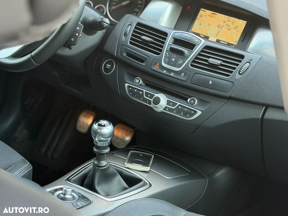 Renault Laguna - 29