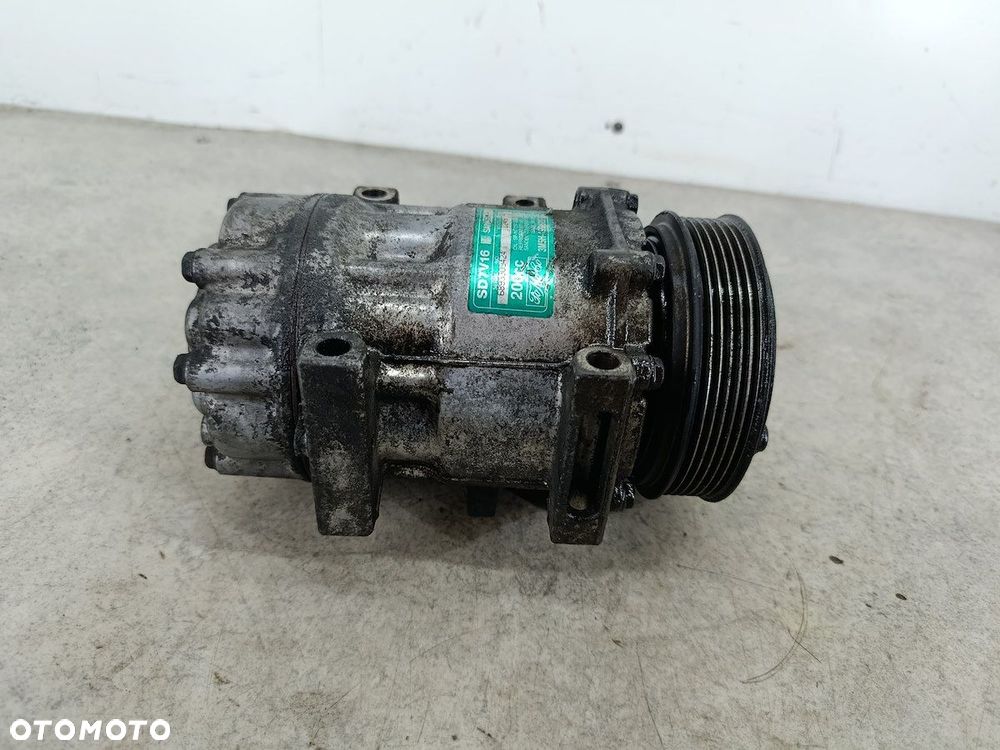 POMPA,SPRĘŻARKA KLIMATYZACJI VOLVO V50 3M5H-19D629-HC  SD7V16  SANDEN 2.0 D - 6