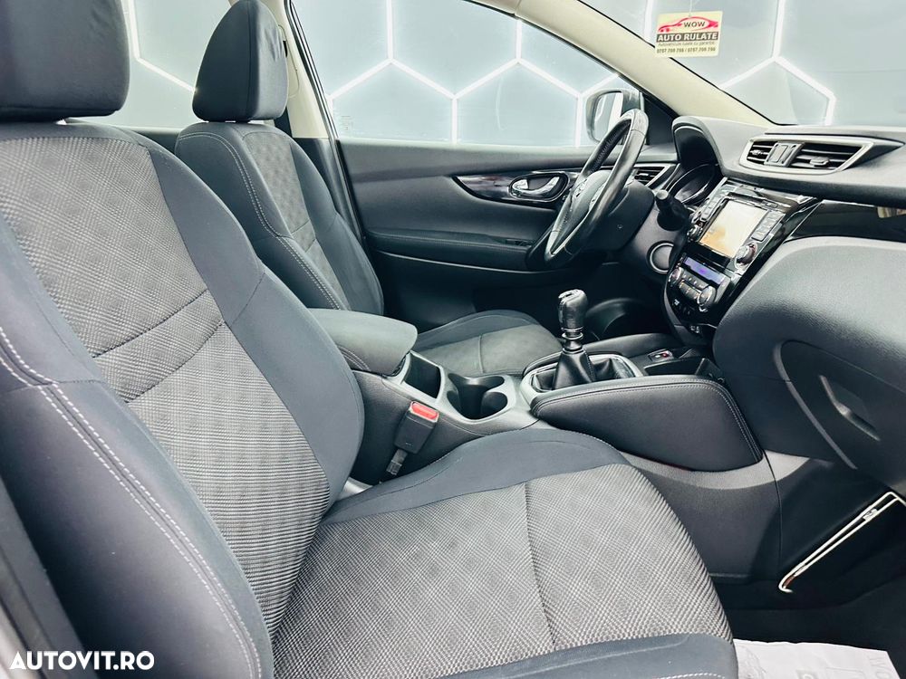 Nissan Qashqai 1.2 DIG-T TEKNA - 17