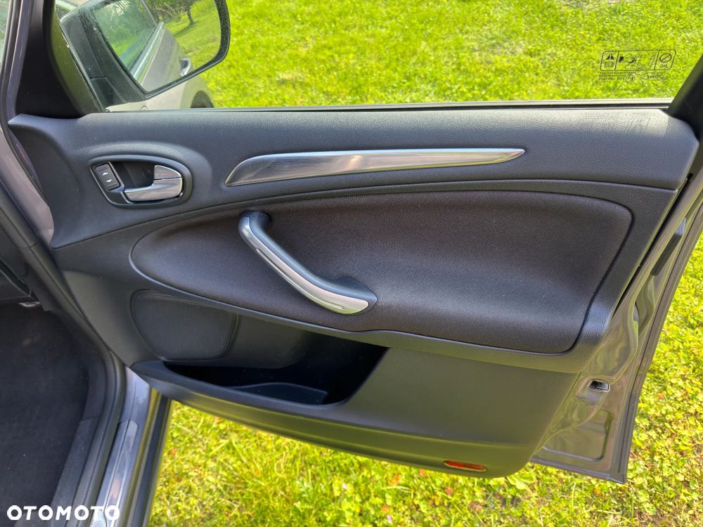 Ford S-Max 2.0 TDCi DPF Titanium - 7