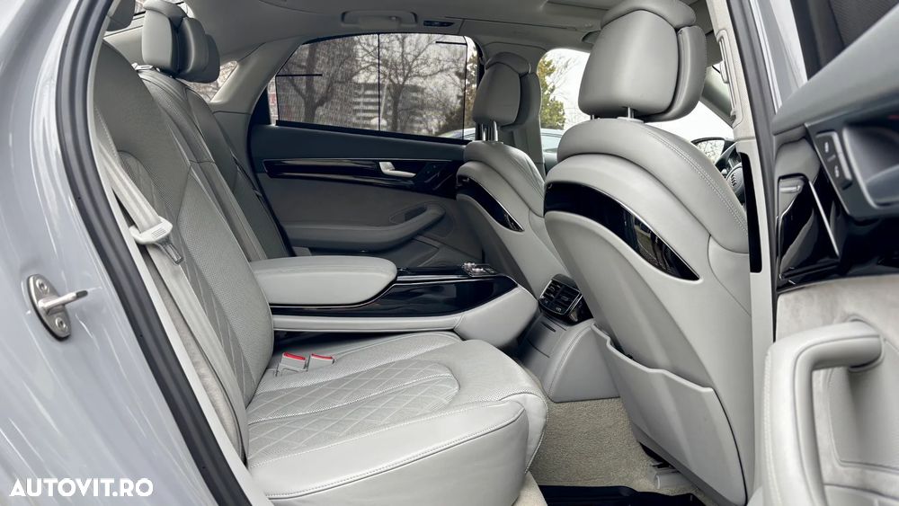AUDI S8 2017 — imagine 21