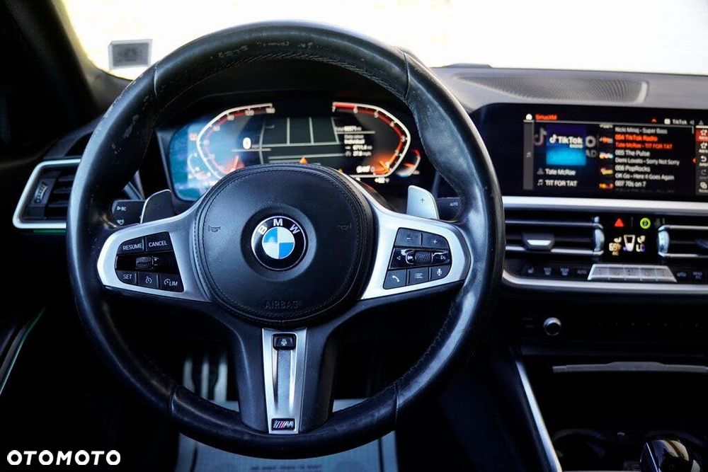 BMW Seria 3 330i M Sport - 15