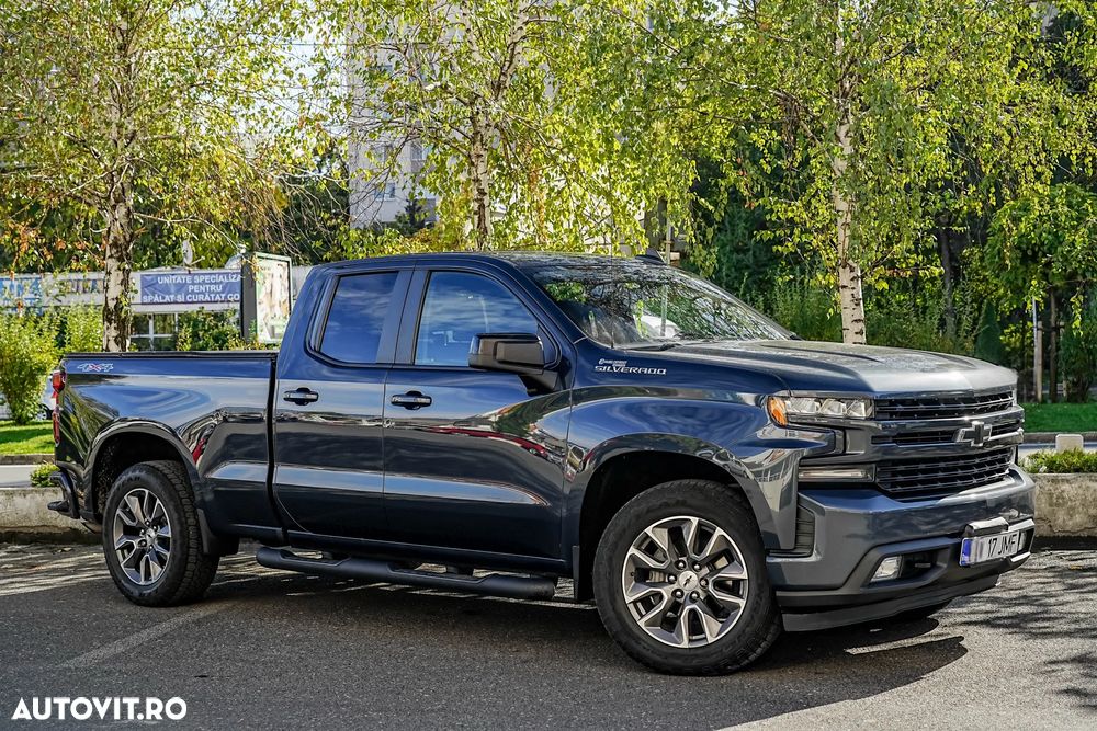 Chevrolet Silverado - 11