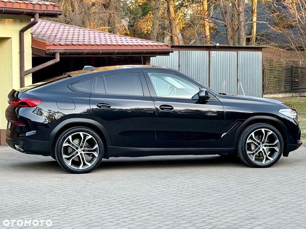 BMW X6 - 11