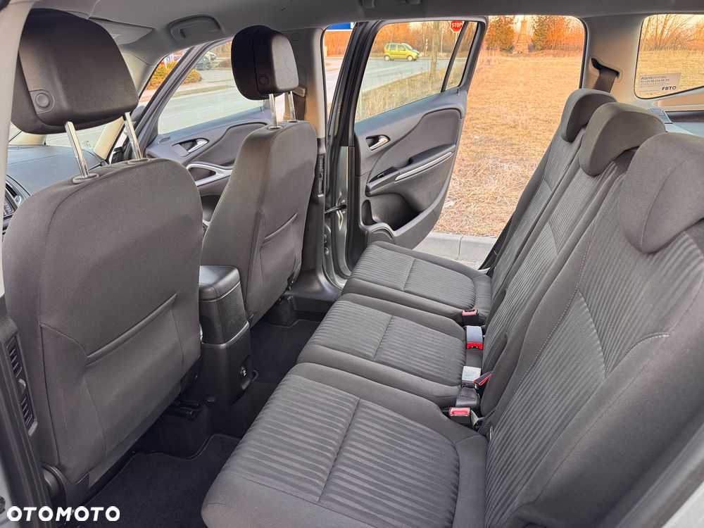 Opel Zafira Tourer 1.4 Turbo ecoFLEX Start/Stop Active - 25