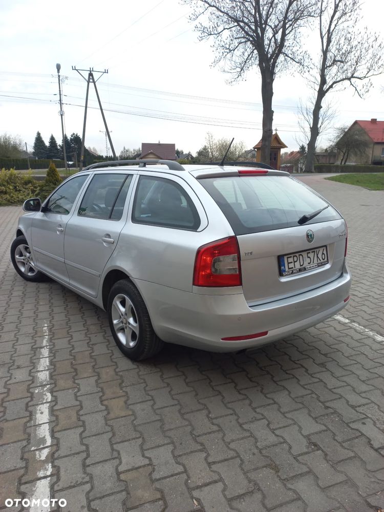 Skoda Octavia 1.6 TDI Active - 4