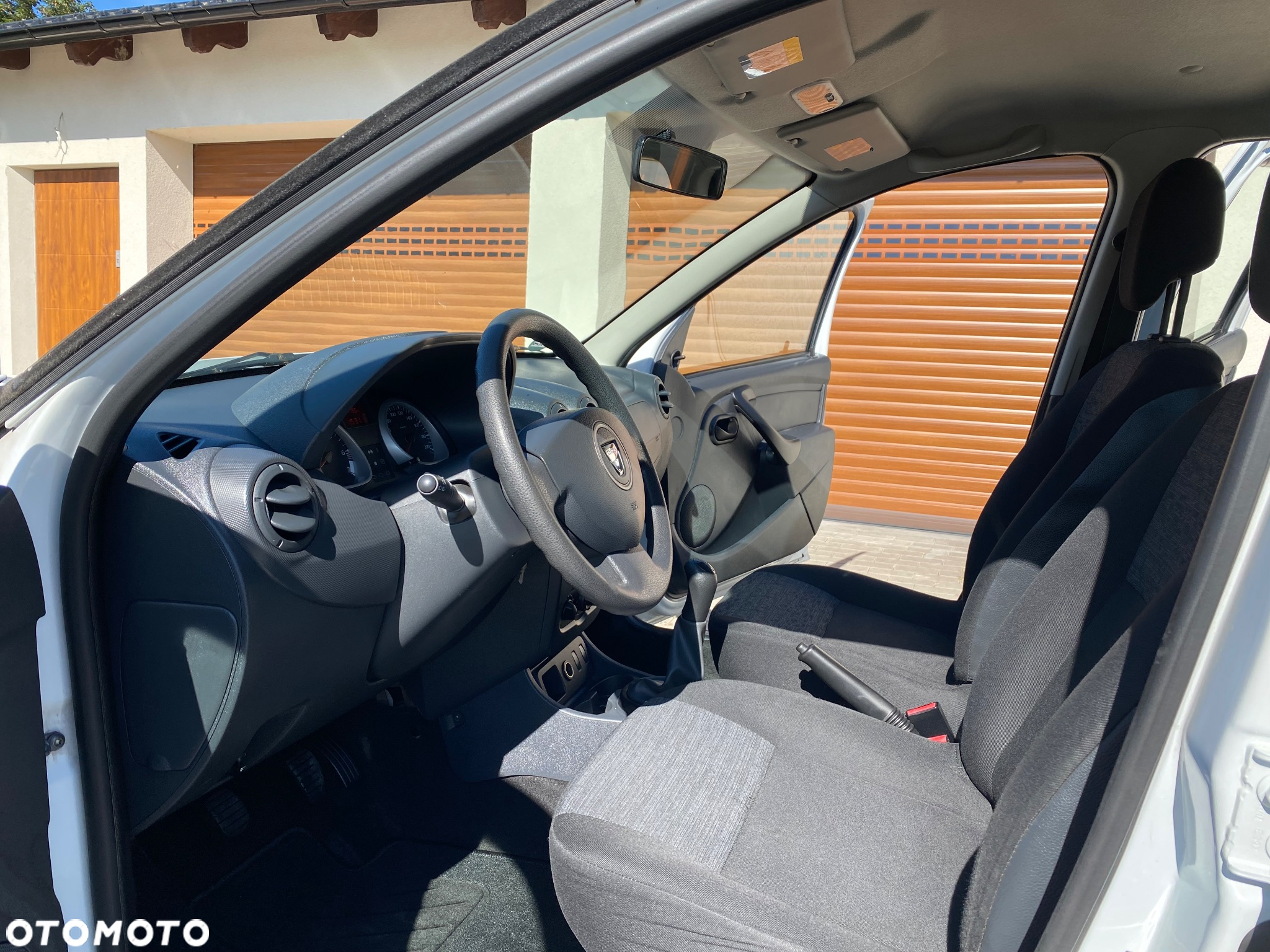 Dacia Duster 1.6 16V 4x2 Ambiance - 29