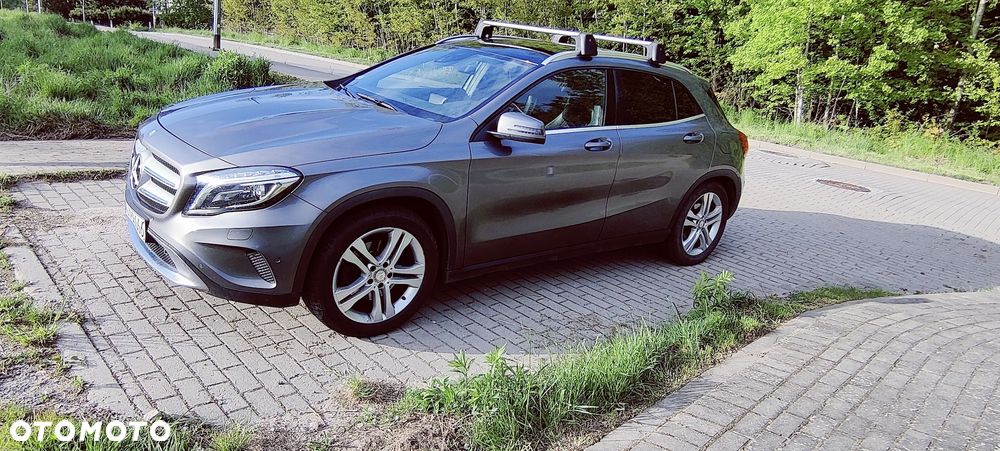 Mercedes-Benz GLA 250 4-Matic - 8