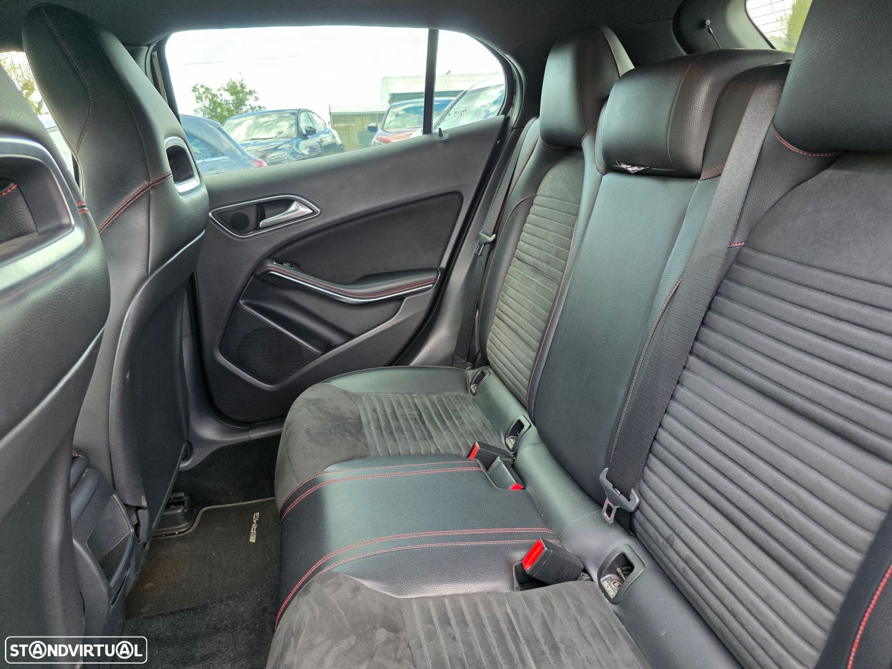 Mercedes-Benz GLA 220 CDi AMG Line 4-Matic - 7
