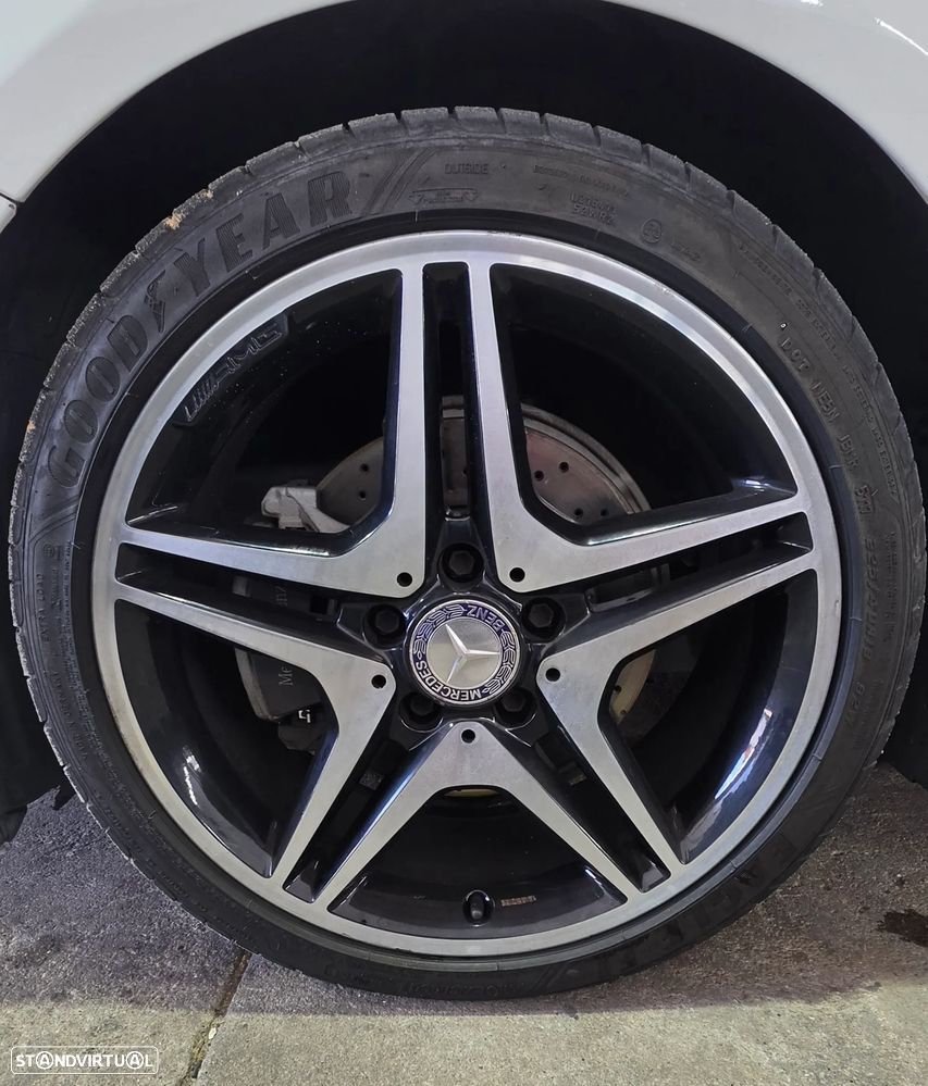 Mercedes-Benz A 180 CDI BE AMG Sport - 24