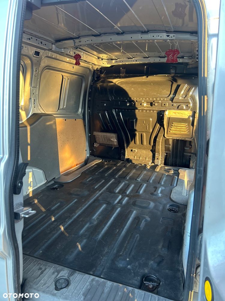 Ford Transit Connect - 10