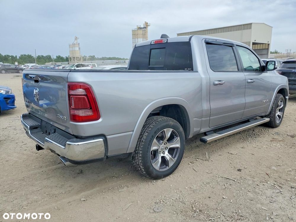 RAM 1500 5.7 Crew Cab Limited - 5