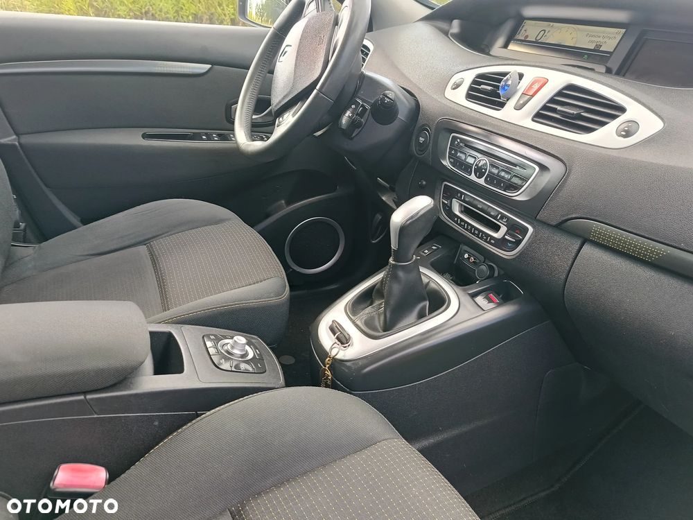 Renault Scenic 1.5 dCi Tech Run EDC - 19