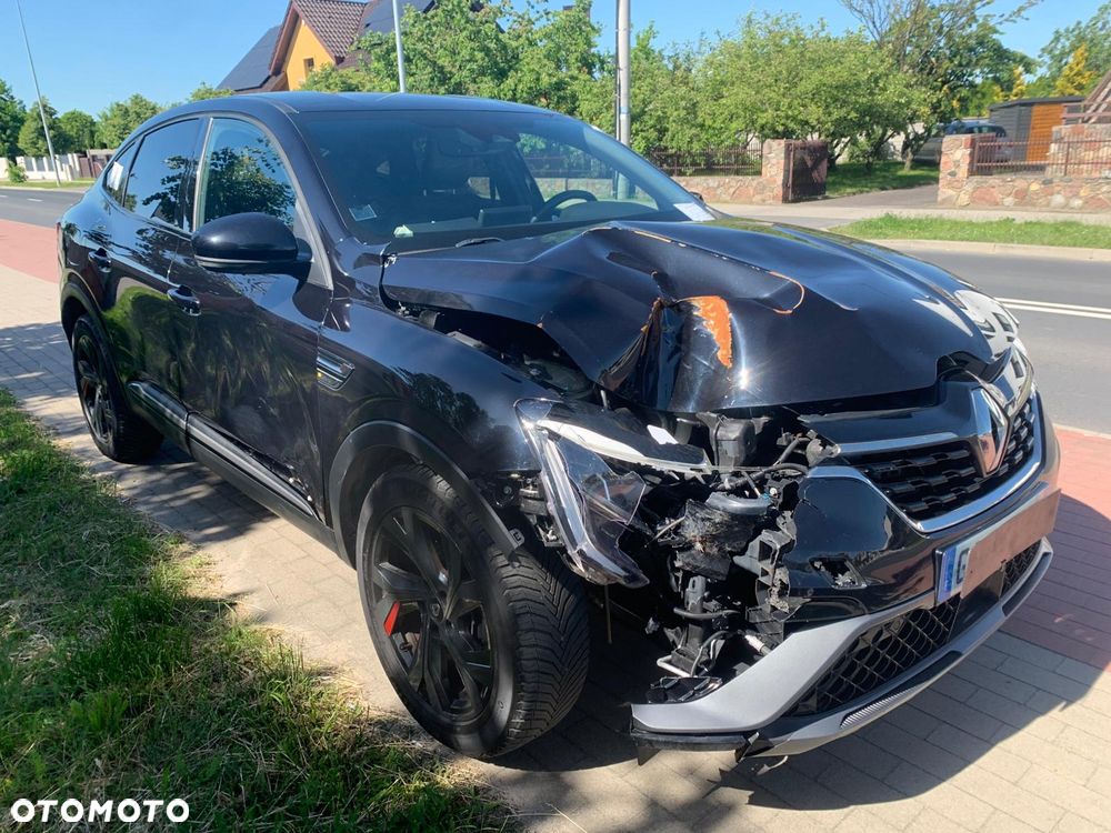 Renault Arkana E-TECH 145 R.S.LINE - 11