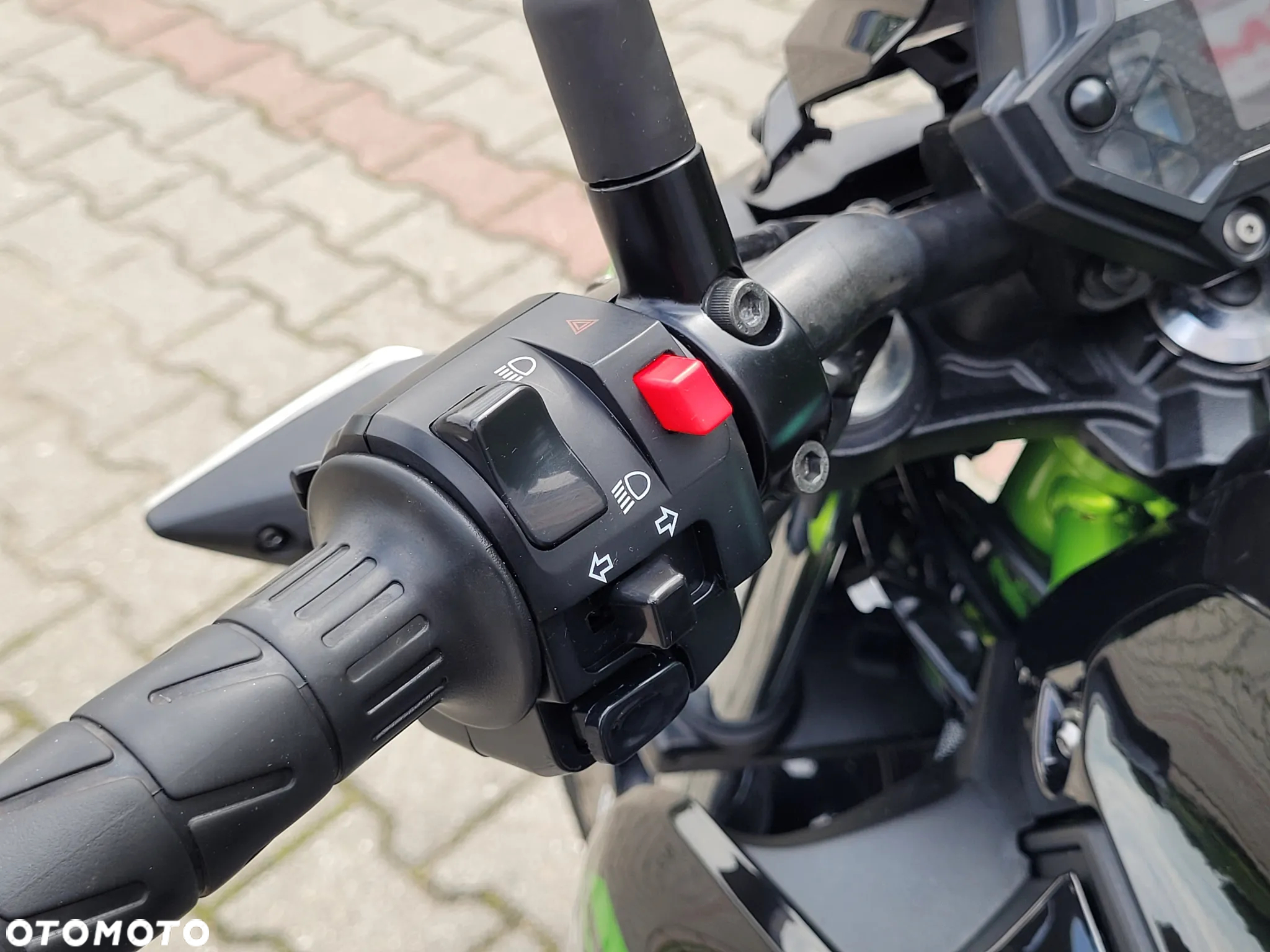 Kawasaki Z 650 - 18