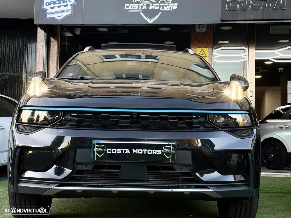 Lynk & Co 01 - 7