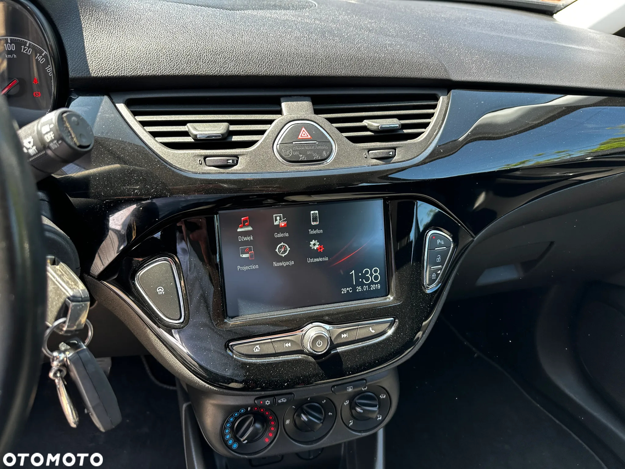 Opel Corsa - 12
