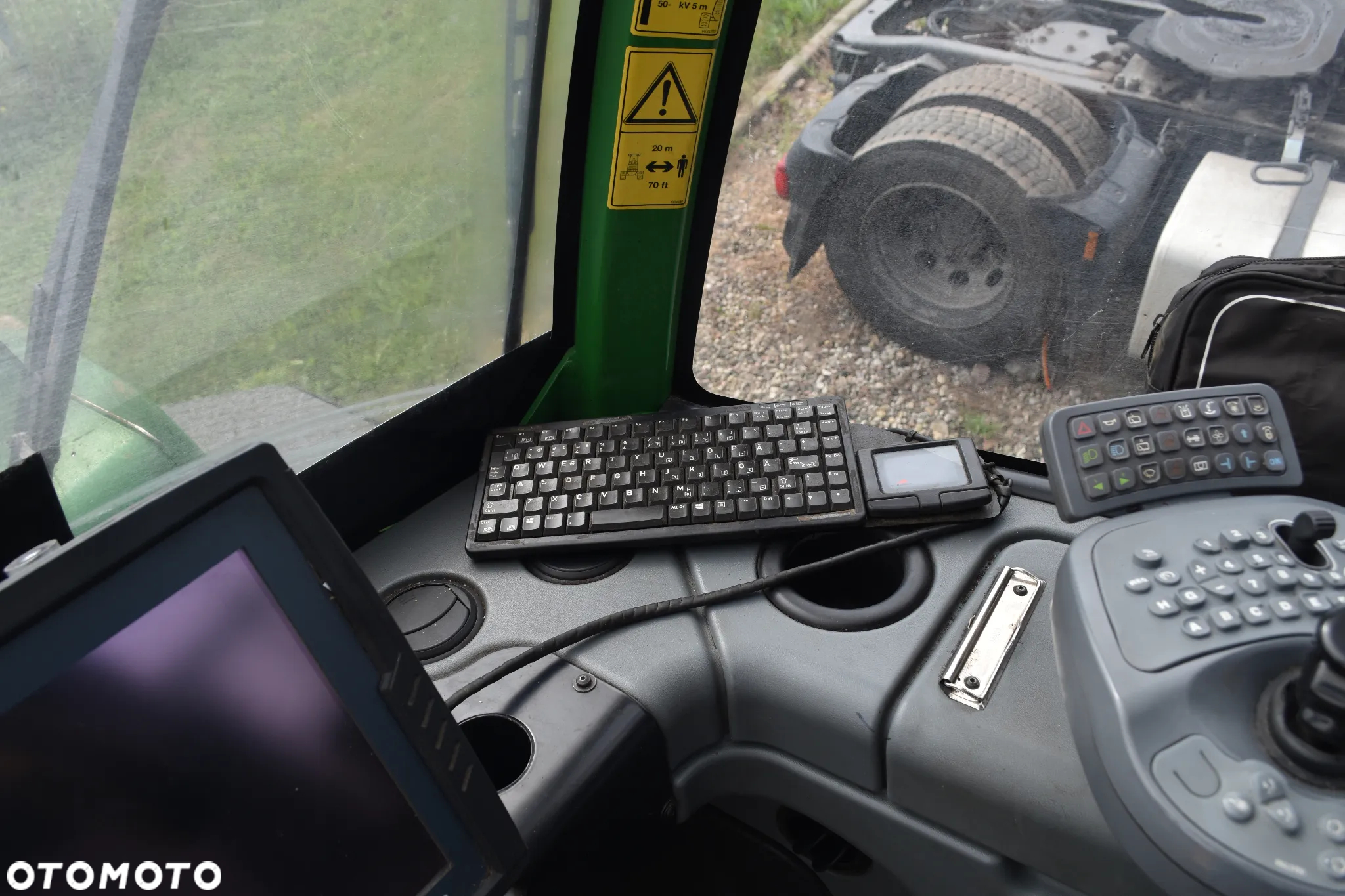 John Deere 1210E - 20