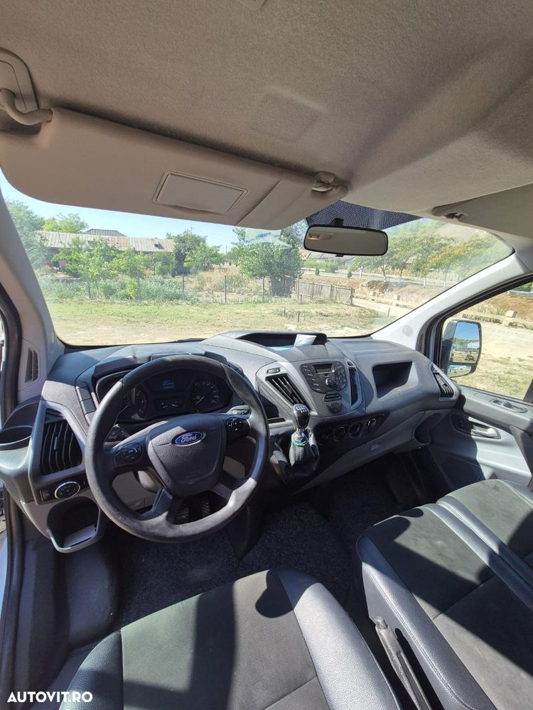 Ford TRANSIT CUSTOM - 7