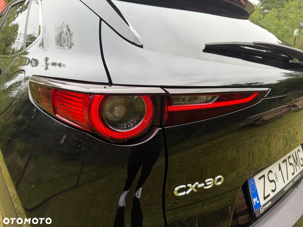 Mazda CX-30 2.0 mHEV Hikari 2WD - 33