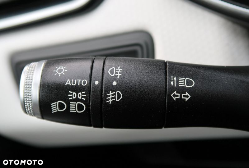 Renault Clio 1.0 TCe Intens - 23