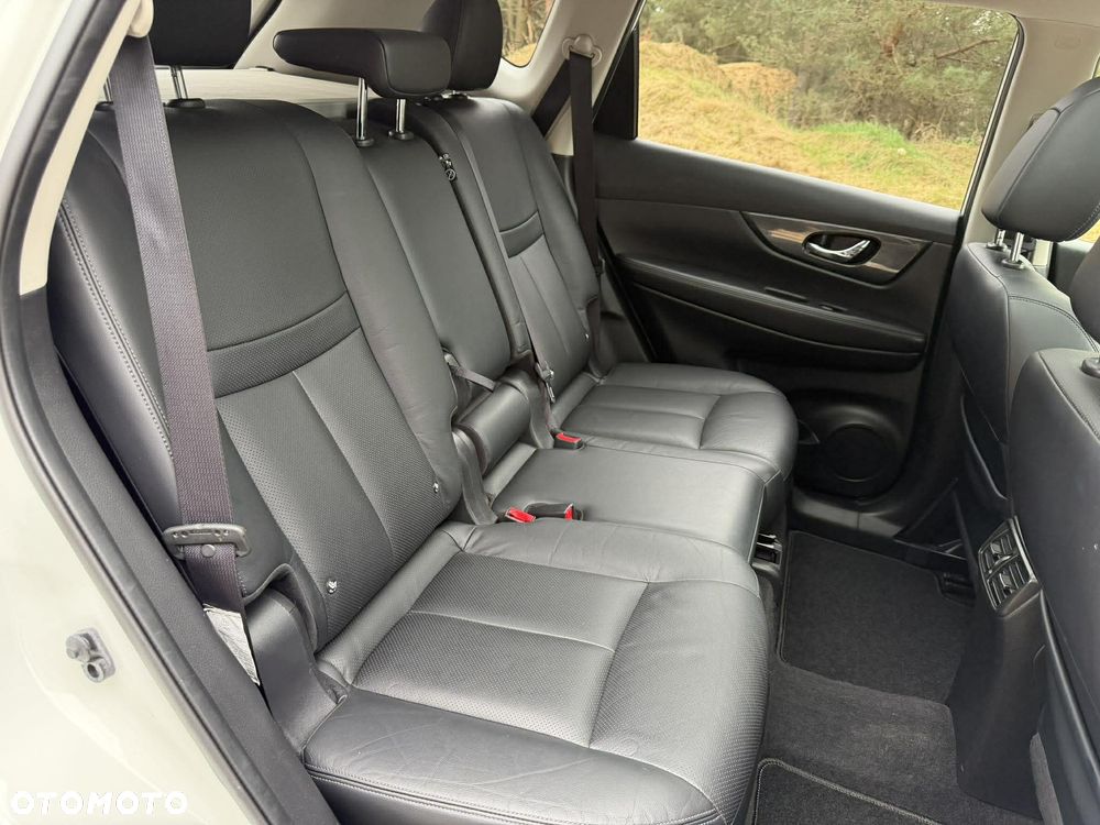 Nissan X-Trail 1.6 DIG-T Tekna - 30