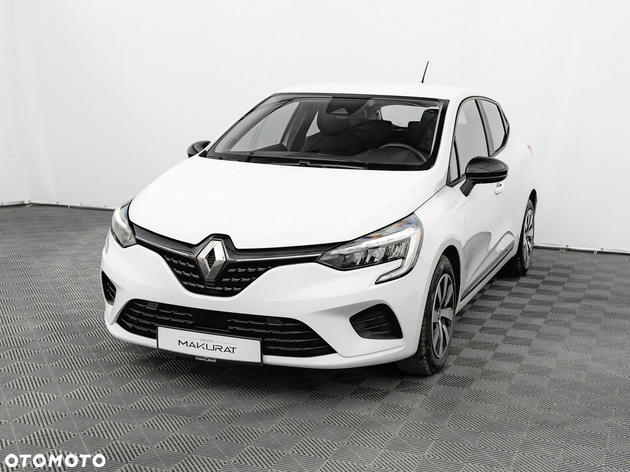 Renault Clio 1.0 TCe Equilibre - 28