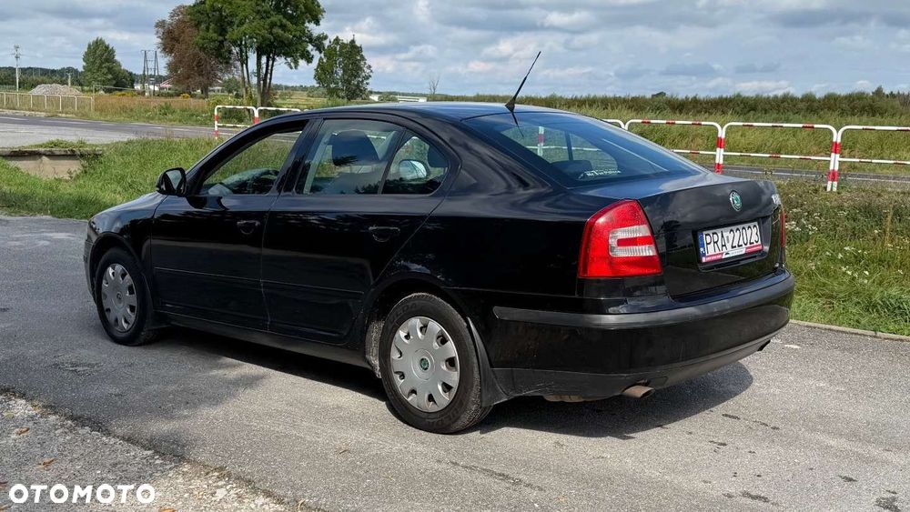 Skoda Octavia 1.6 Mint - 17