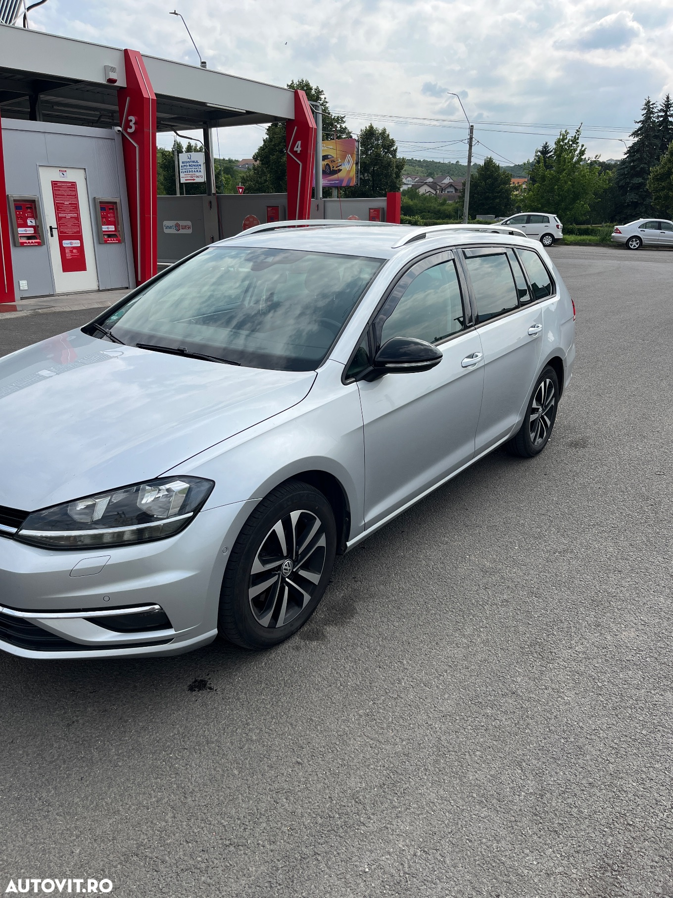Volkswagen Golf 2.0 TDI DSG Highline - 2
