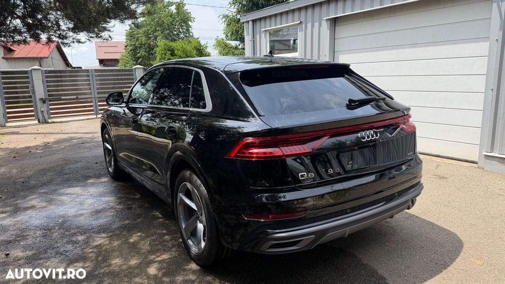 Audi Q8 50 TDI quattro Tiptronic - 14