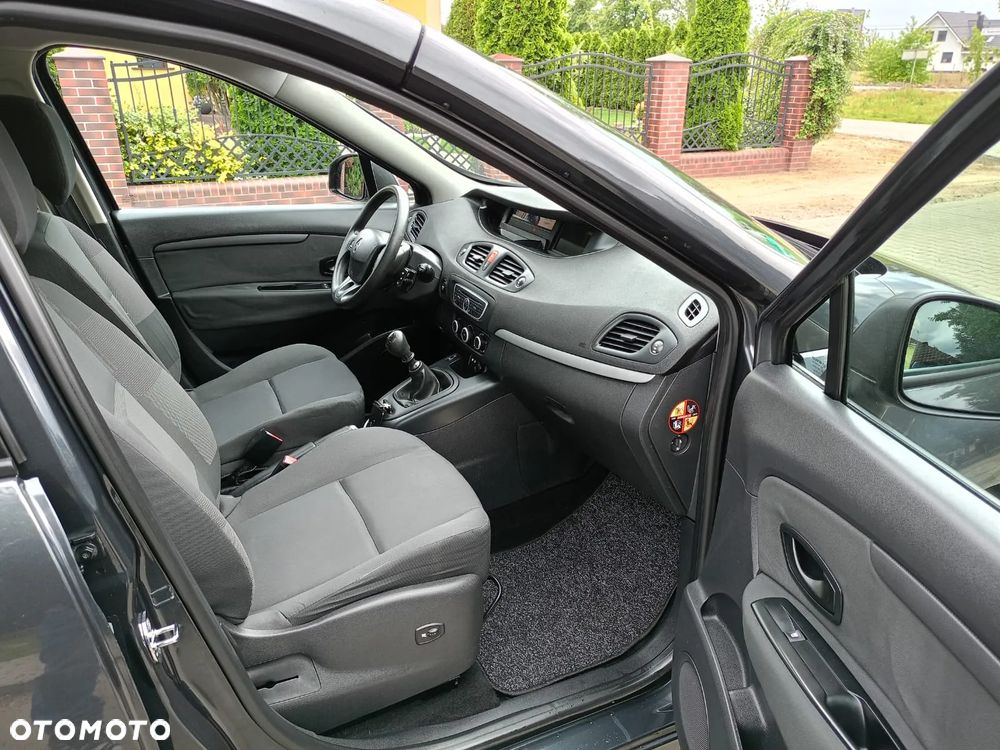 Renault Scenic - 12