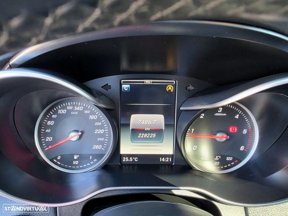 Mercedes-Benz C 220 Station CDI DPF BlueEFFICIENCY Avantgarde Edition - 16
