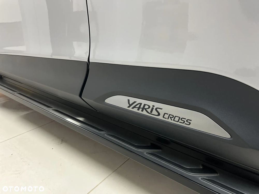 Toyota Yaris Cross Hybrid 1.5 Comfort - 23