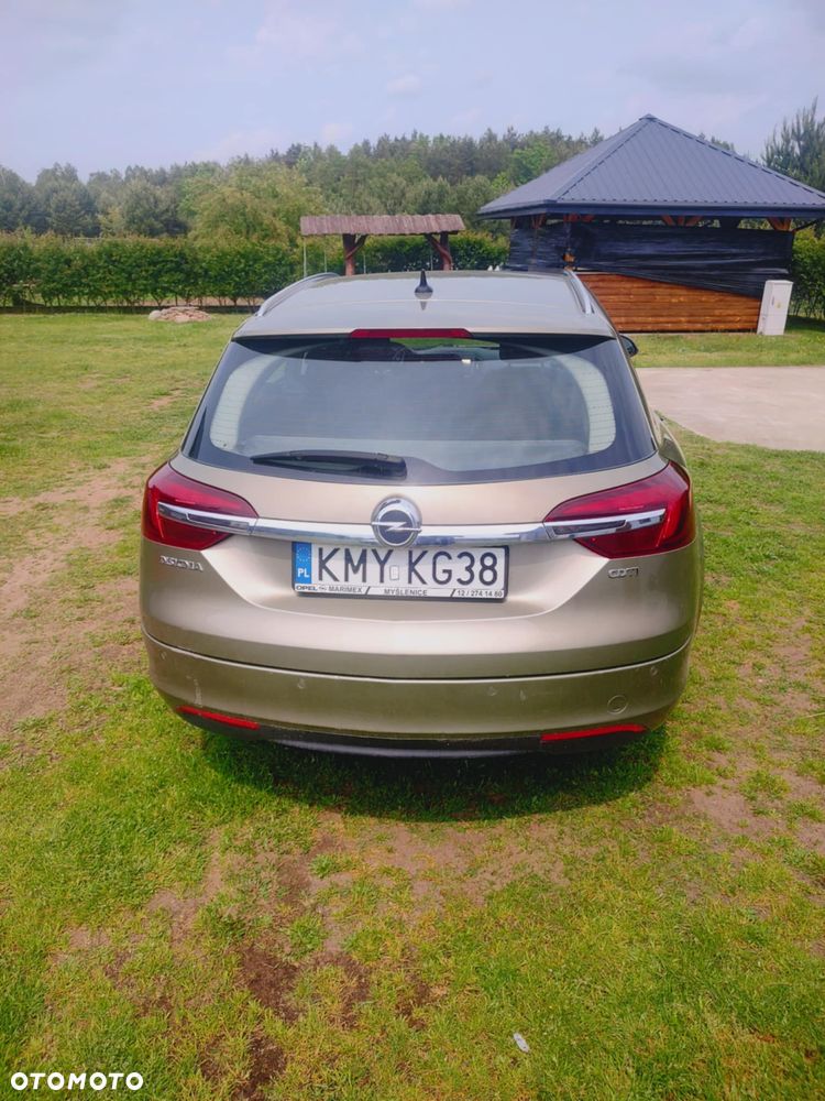 Opel Insignia - 8