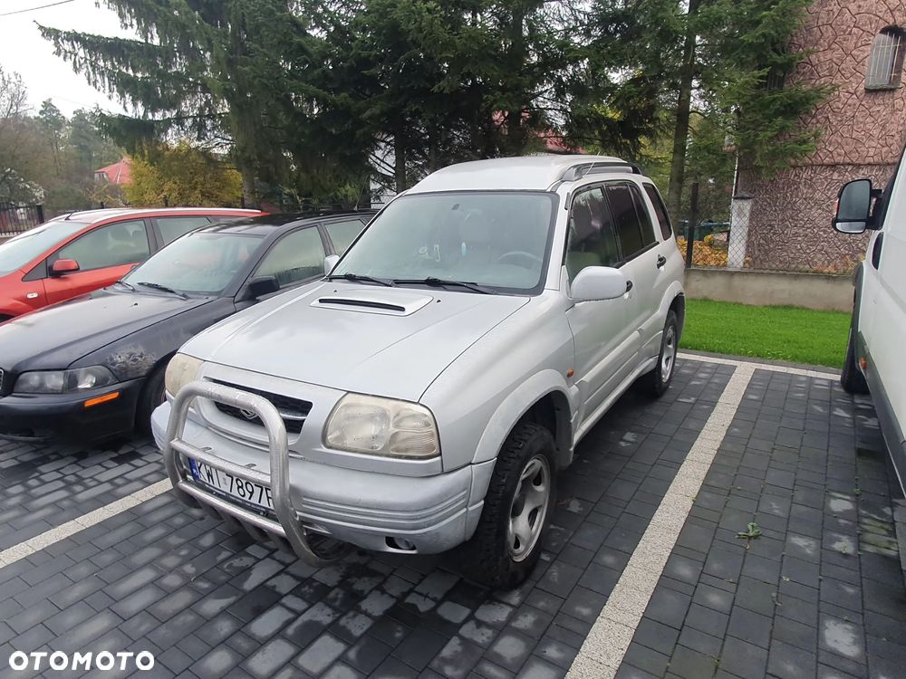 Suzuki Grand Vitara 2.0 TD - 2