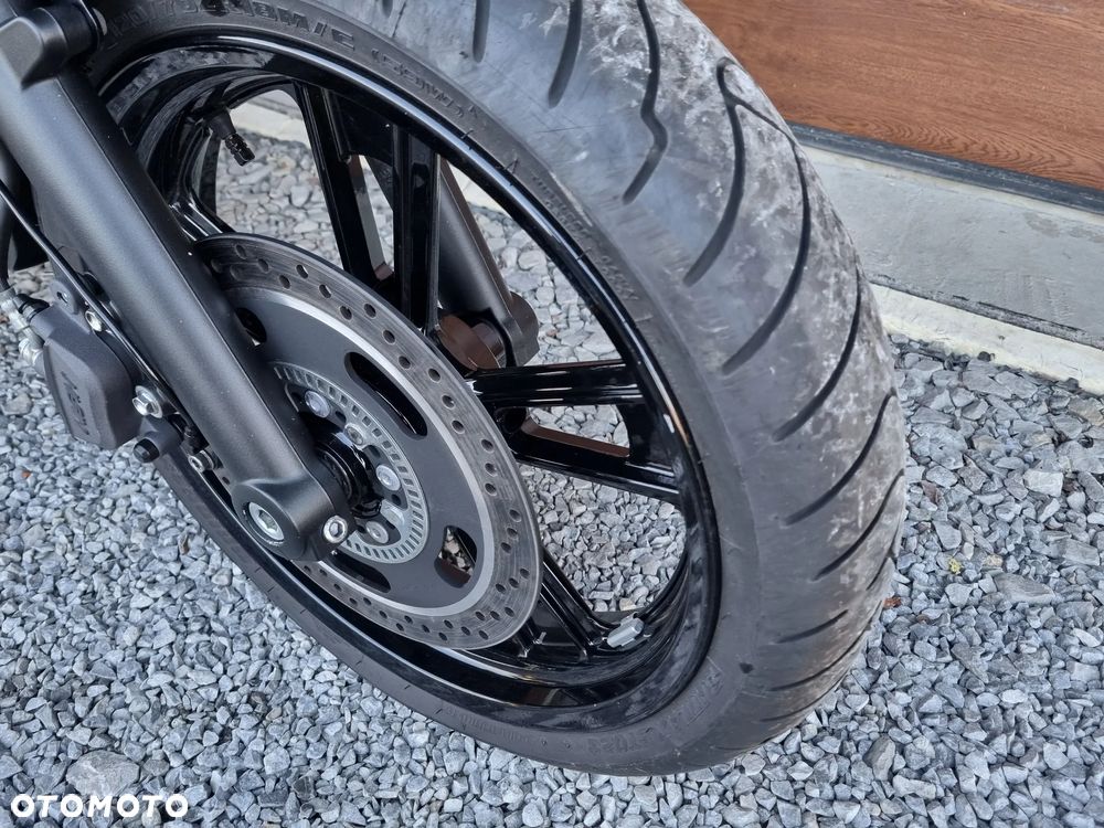 Kawasaki Vulcan - 25