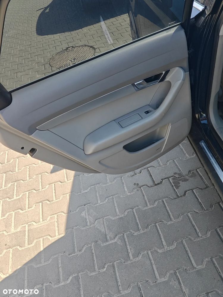 Audi A6 Avant - 26