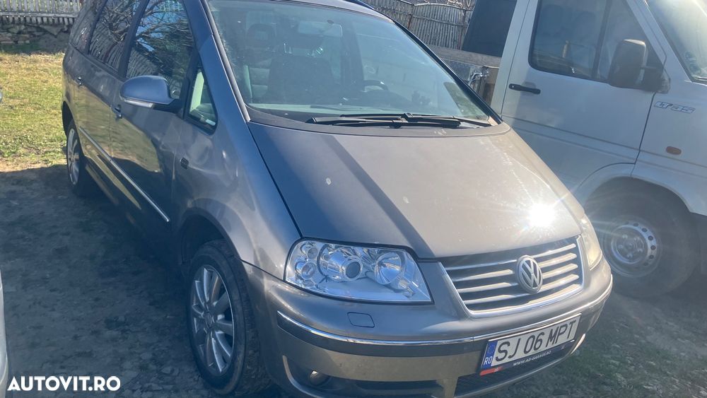 Volkswagen Sharan - 8