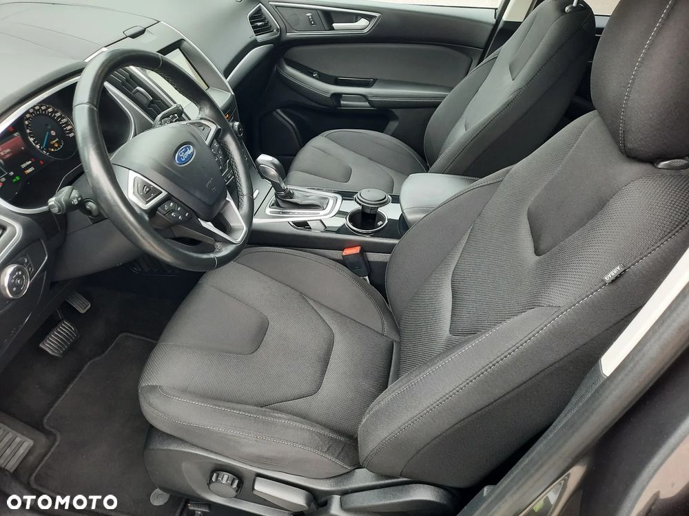 Ford S-Max - 21