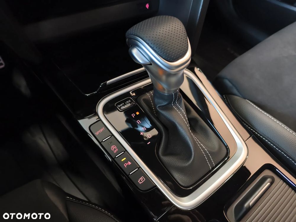 Kia XCeed 1.6 T-GDI GT-Line DCT - 20