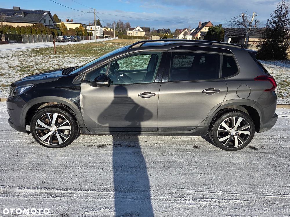 Peugeot 2008 PureTech 110 Stop&Start EAT6 GT-Line Edition - 8