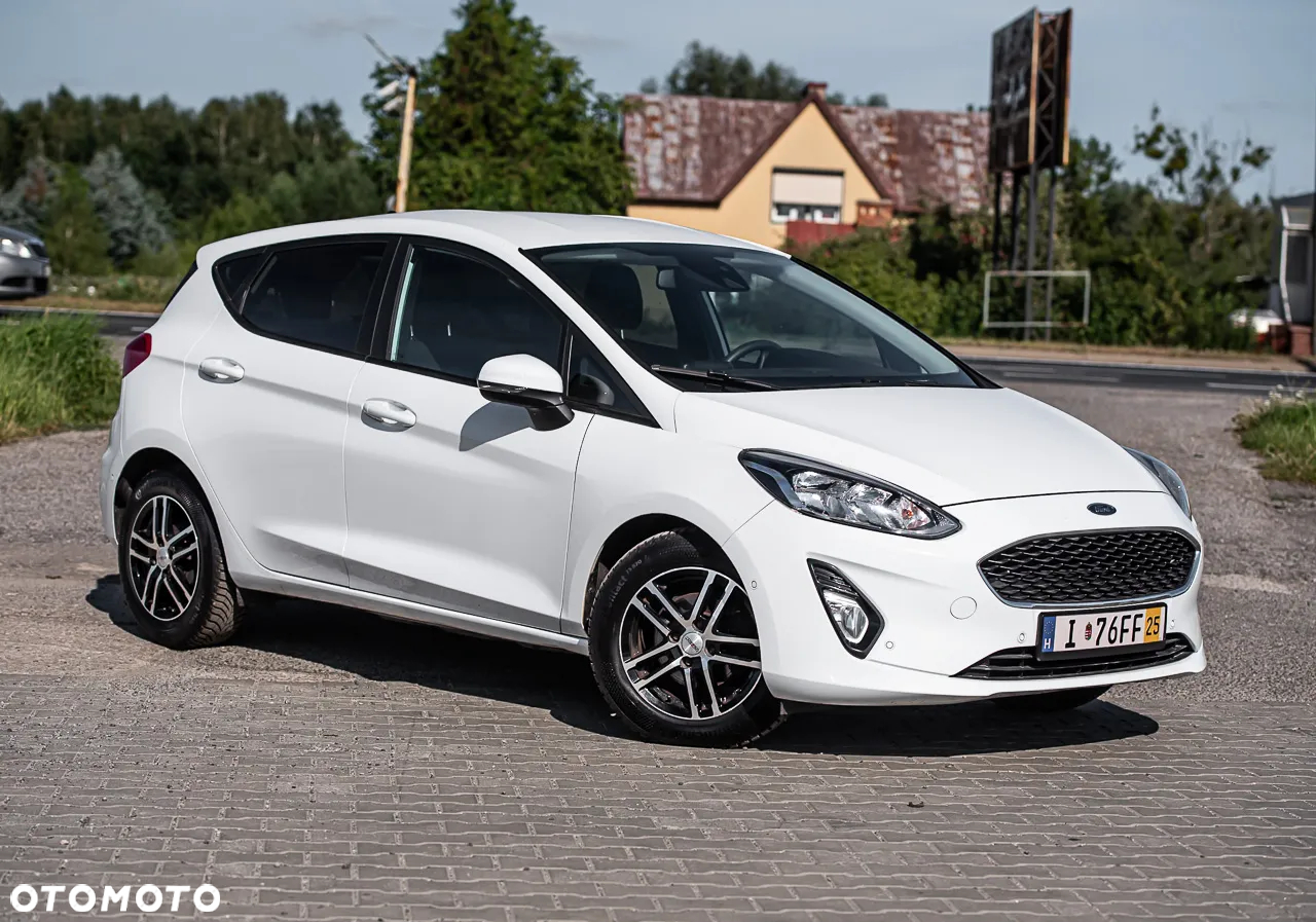 Ford Fiesta - 2