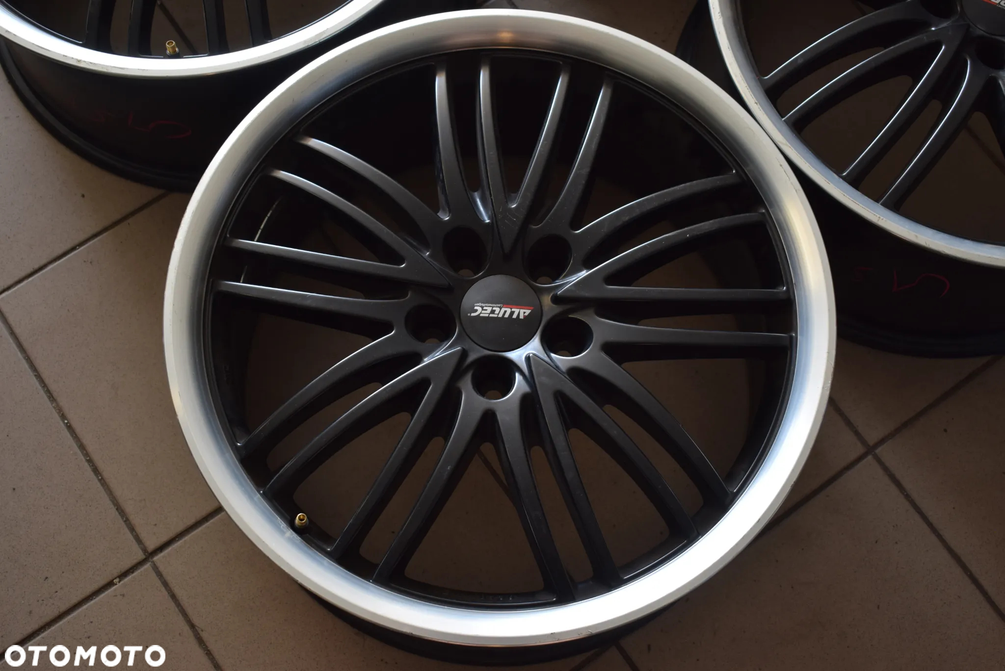 Felgi Aluminiowe Alufelgi Alutec 8,5Jx19 5x114.3 R19 19'' - 8