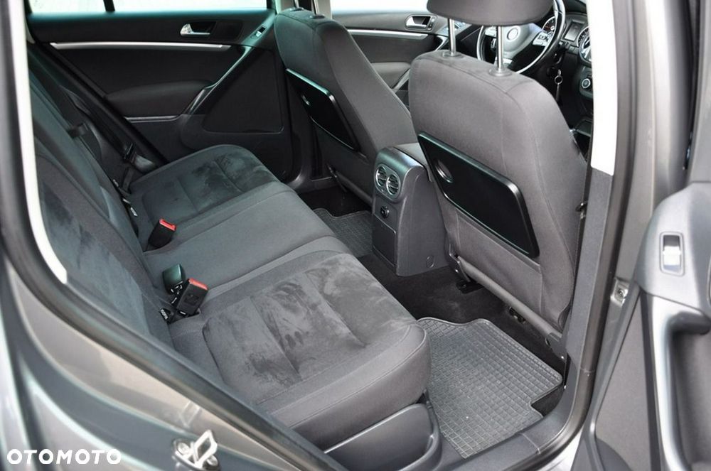 Volkswagen Tiguan - 26