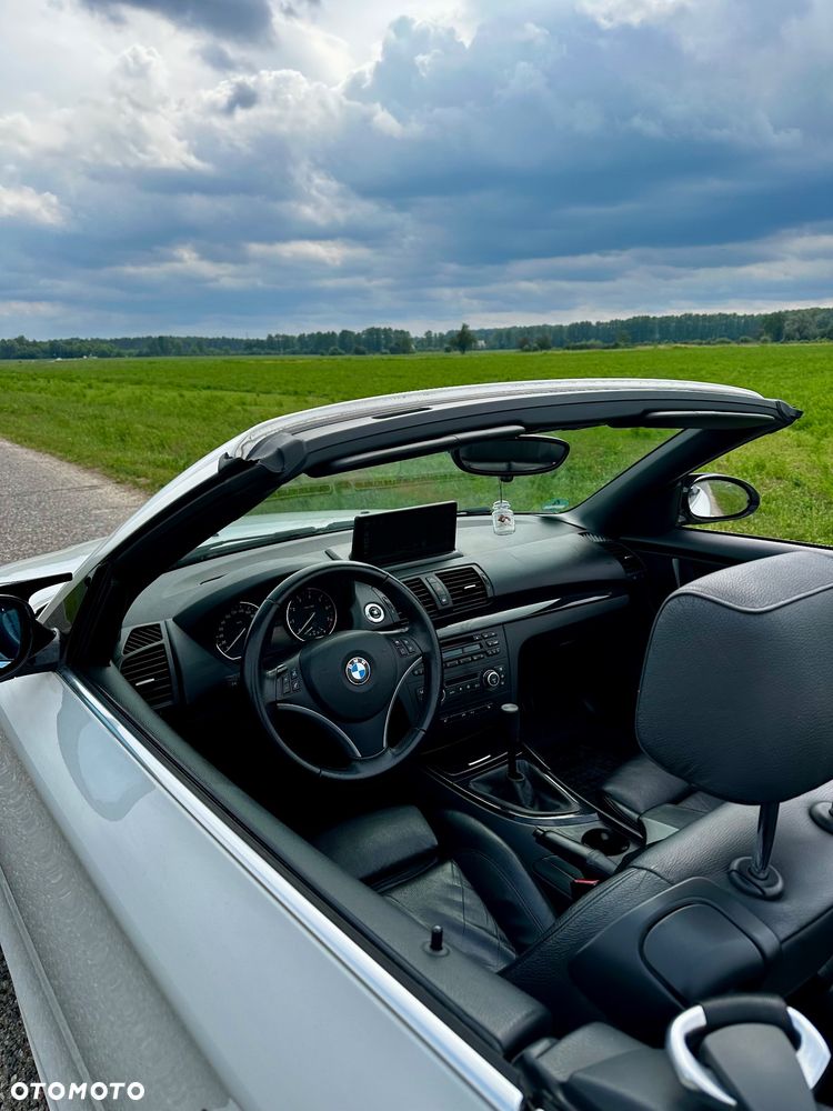 BMW Seria 1 125i - 11