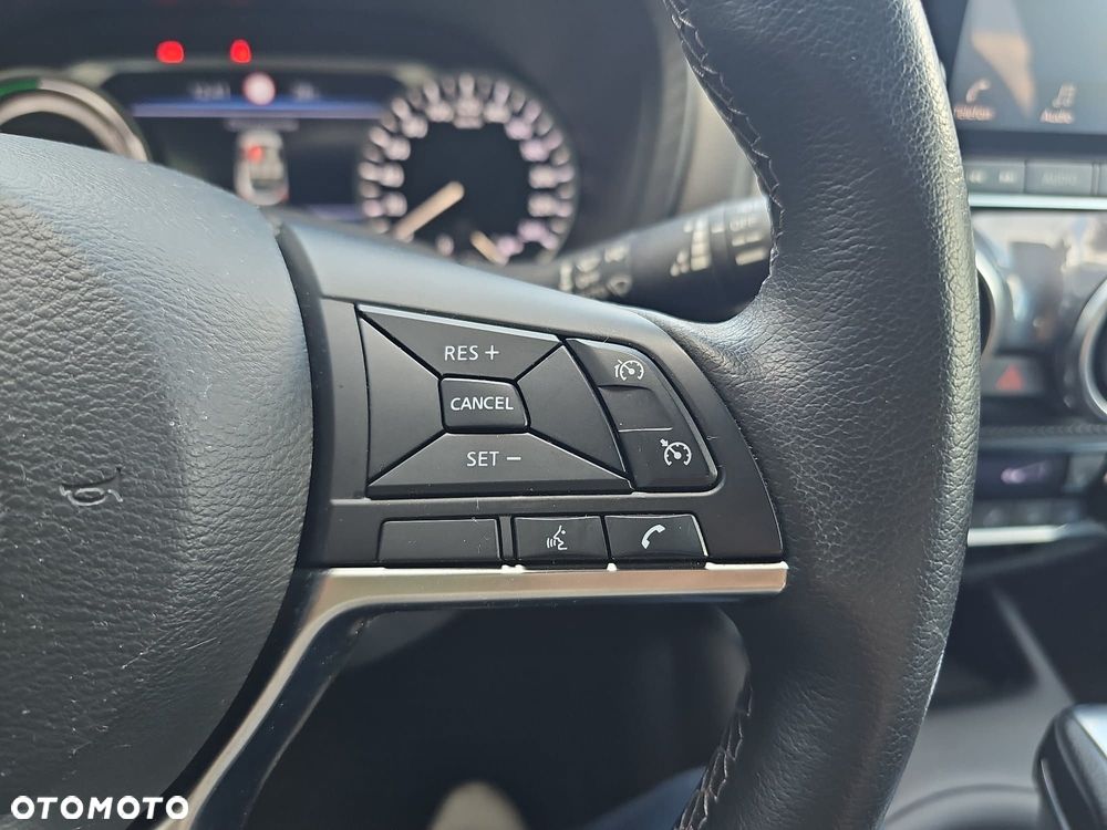 Nissan Juke 1.6 Hybrid N-Connecta AMT - 14