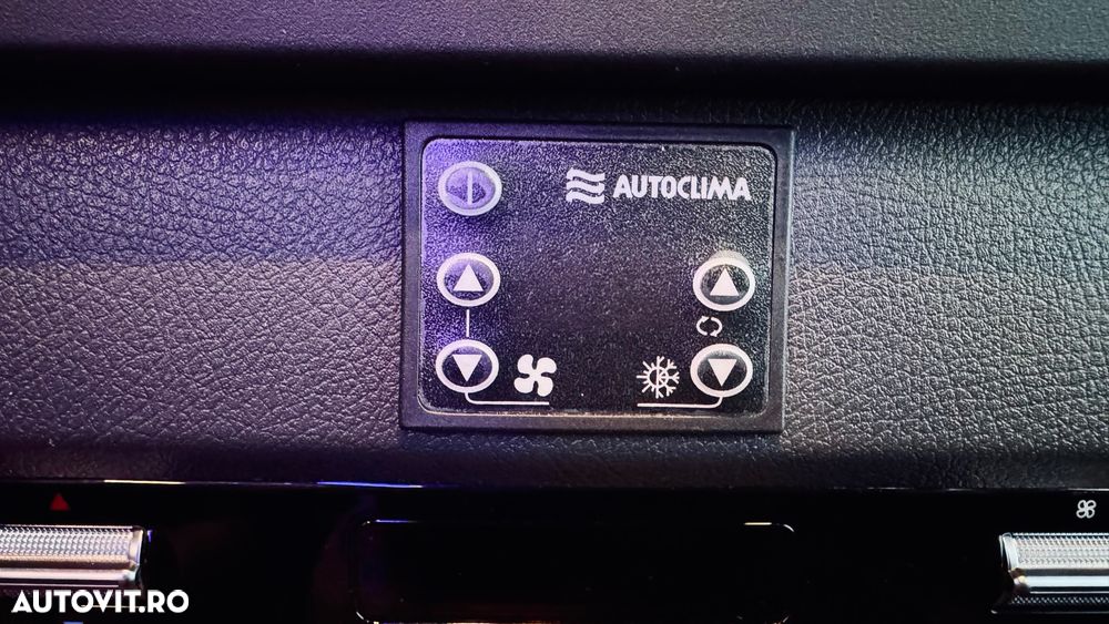 Mercedes-Benz Sprinter 317 CDI CD L3 170 CP RWD 6MT - 17