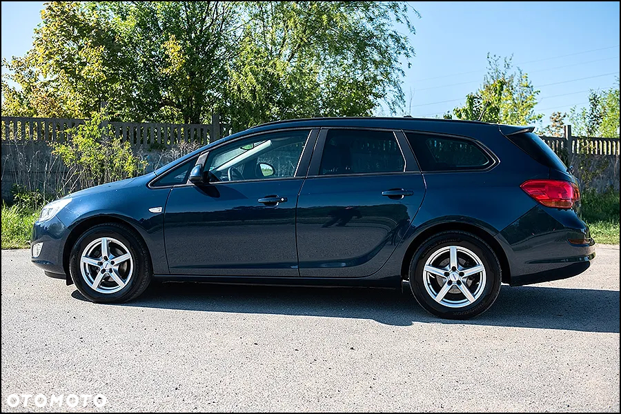 Opel Astra - 3