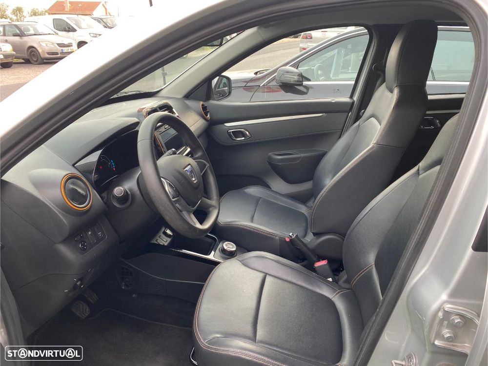 Dacia Spring Comfort Plus - 12