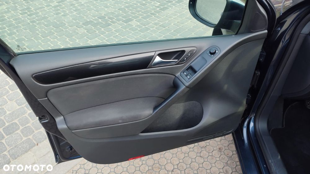 Volkswagen Golf 1.4 TSI Comfortline Optimum - 26